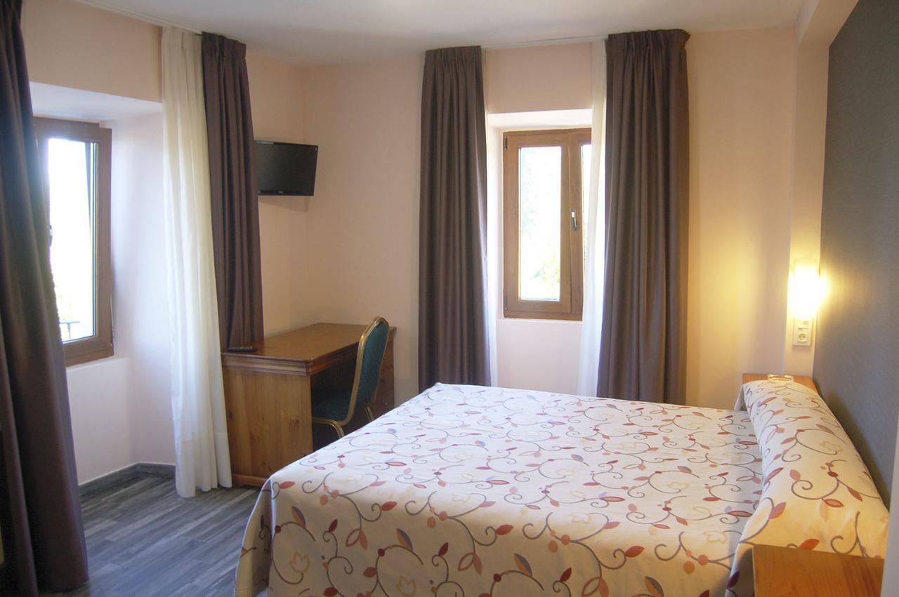 Hotel Lupa San Juan de Pinera Exteriör bild